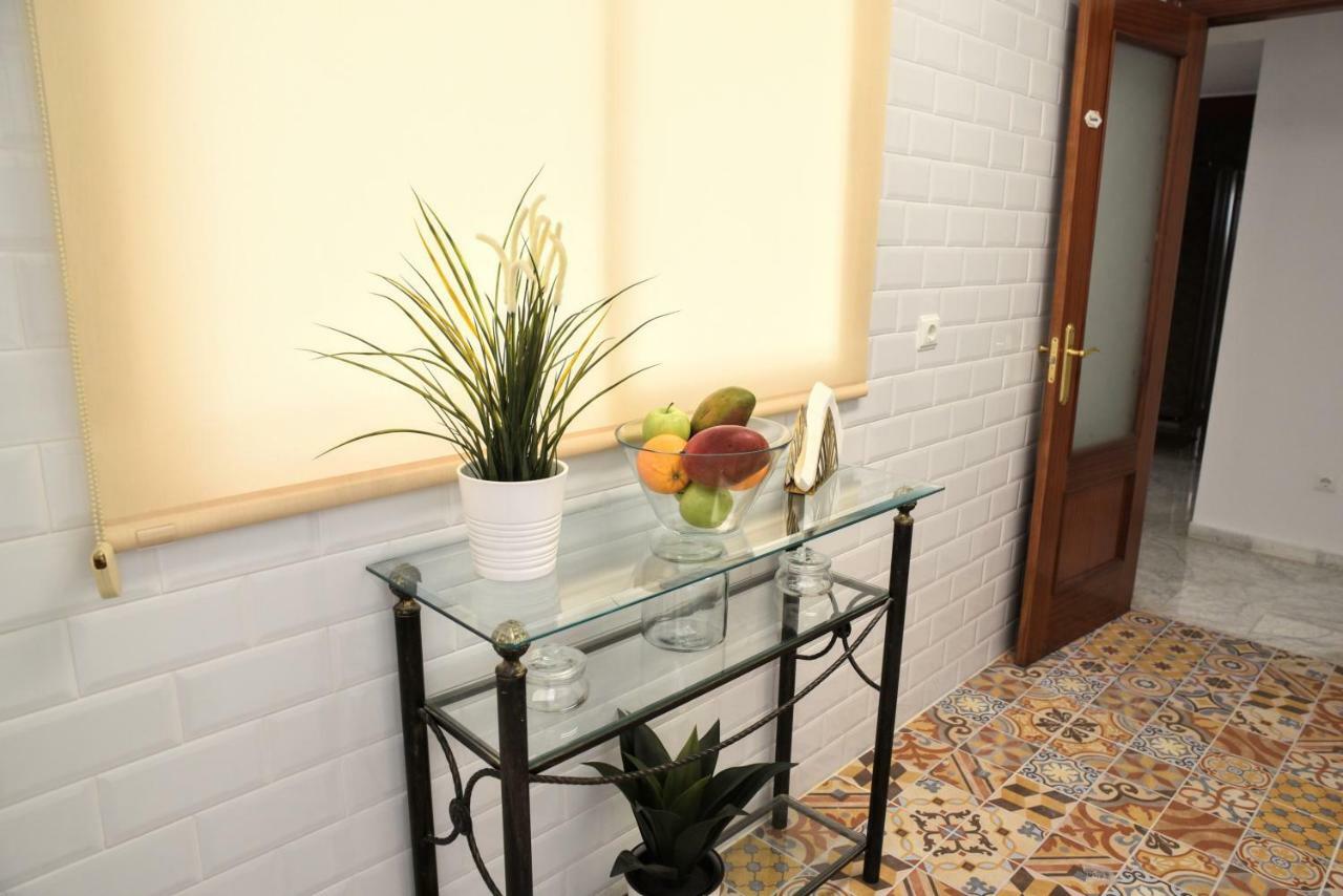 Homely Malaga Don Cristian Con Parking Privado מראה חיצוני תמונה