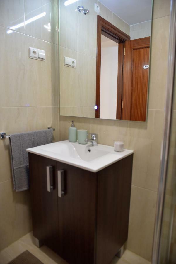 Homely Malaga Don Cristian Con Parking Privado מראה חיצוני תמונה