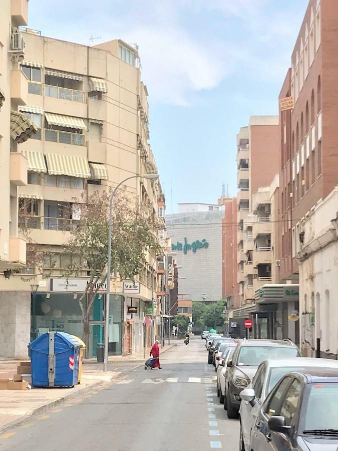 Homely Malaga Don Cristian Con Parking Privado מראה חיצוני תמונה